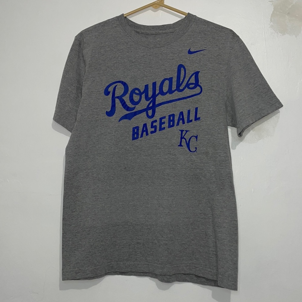 Size M Men's Kansas City Royals Baseball T Shirt